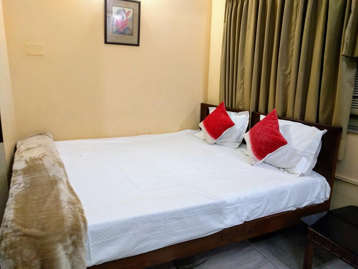 Ashray Guesthouse Calcutta Eksteriør billede