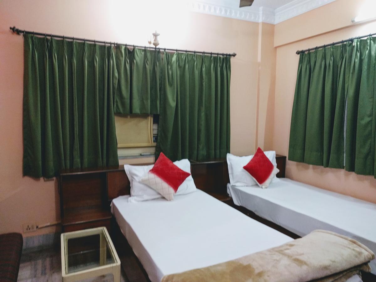 Ashray Guesthouse Calcutta Eksteriør billede
