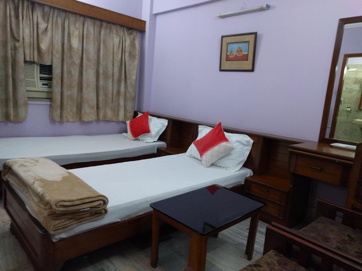 Ashray Guesthouse Calcutta Eksteriør billede