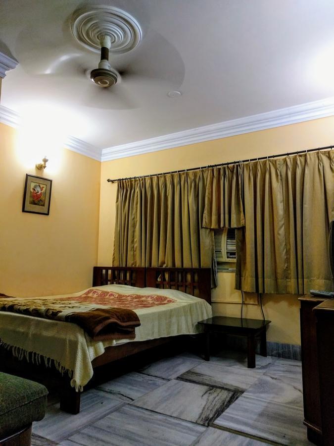 Ashray Guesthouse Calcutta Eksteriør billede